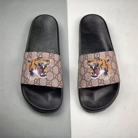 gucci tiger slide sandals brown